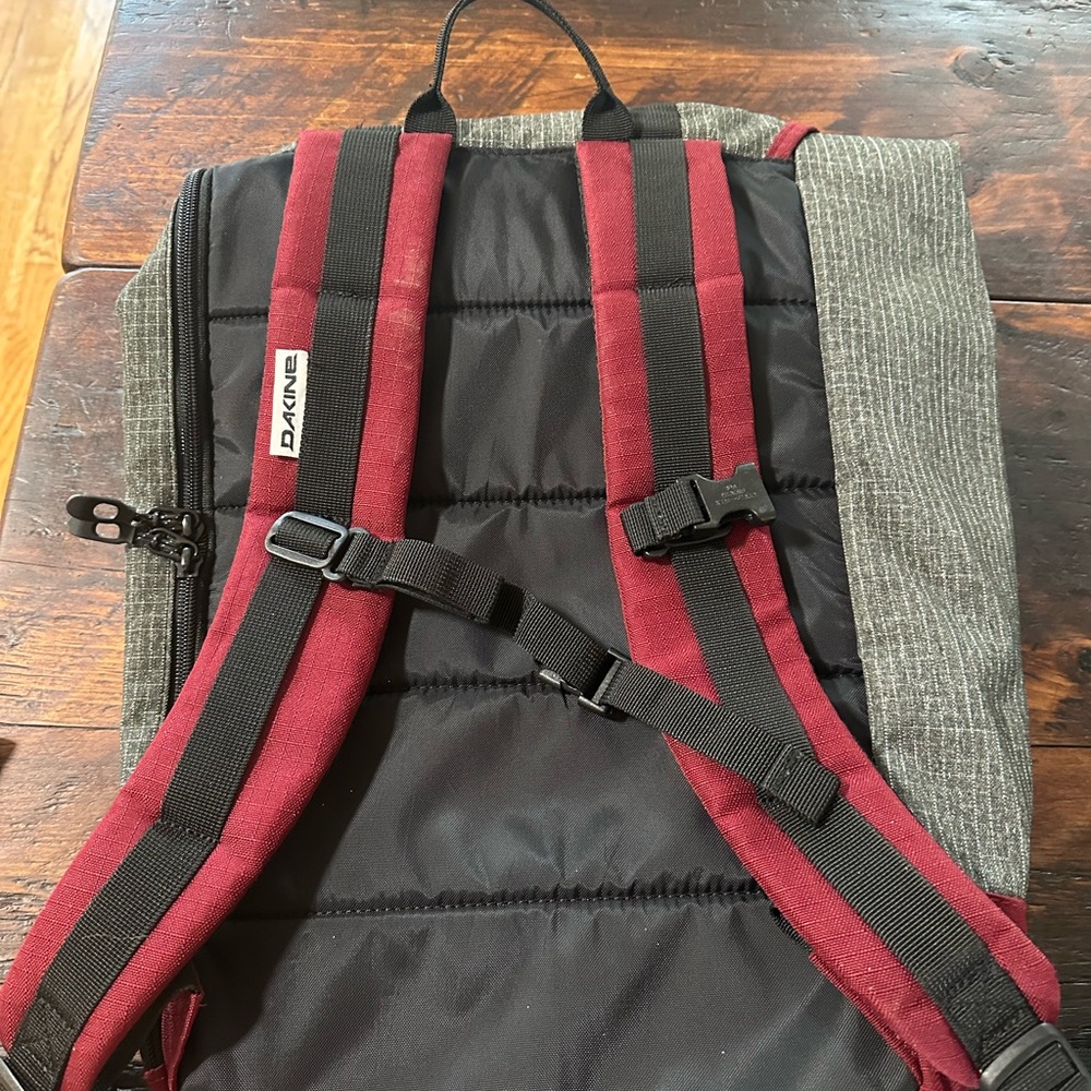 Dakine Backpack! - image 3